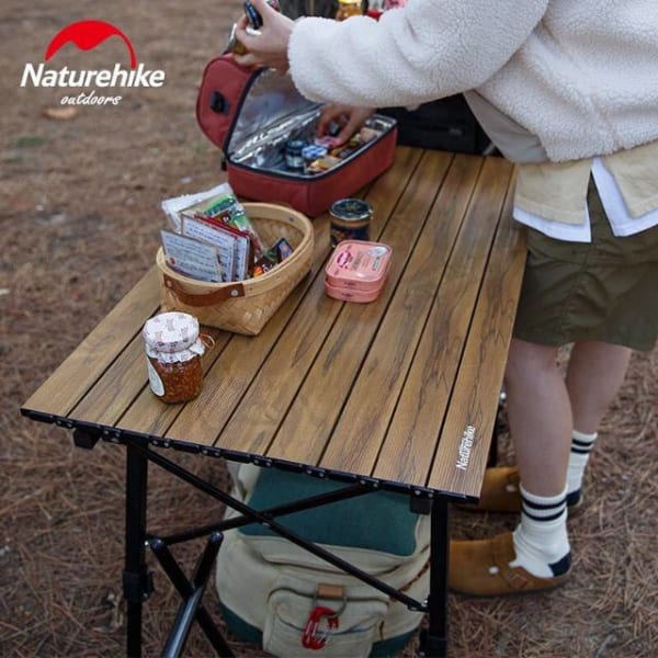 Bàn xếp chân cao phong cách cổ điển NatureHike NH19Z003-D