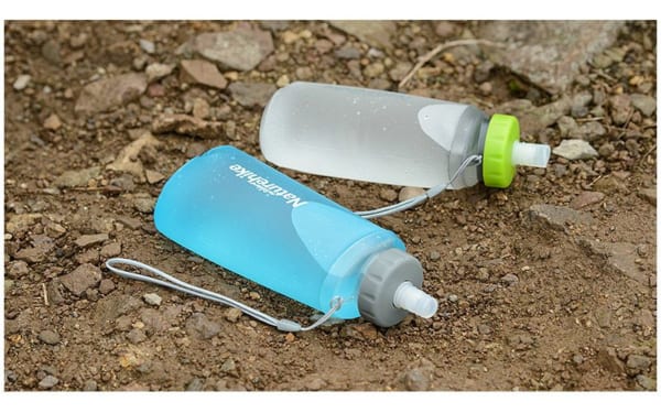 Bình nước thể thao gấp gọn NatureHike NH61A065-B 500ml