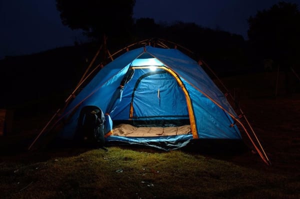 Đèn pin chiếu sáng treo lều dã ngoại NatureHike NH16D300-D