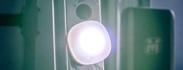 Đèn pin chiếu sáng treo lều dã ngoại NatureHike NH16D300-D