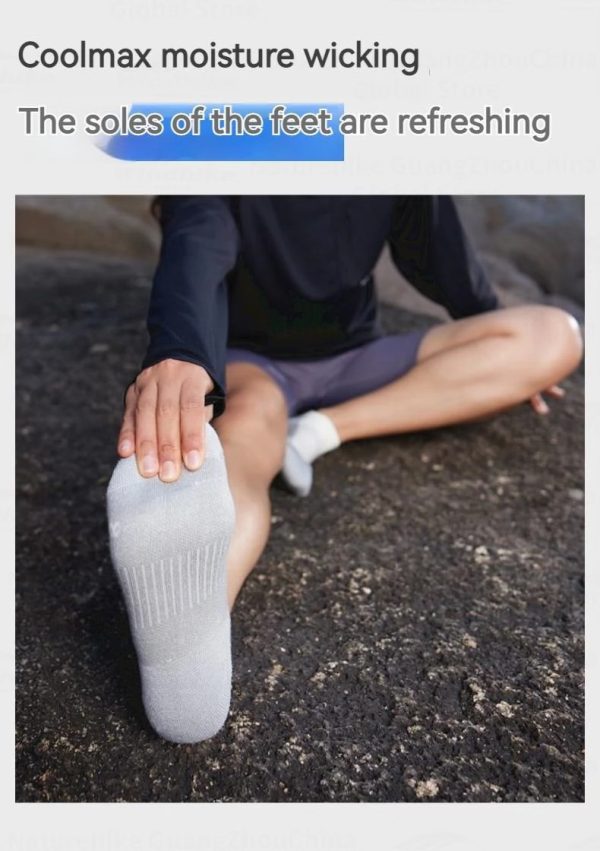 tat-the-thao-coolmax-naturehike -8